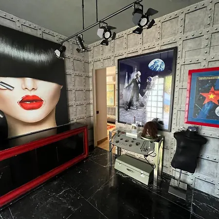 Apartment Fucsia Luxury Hotel
