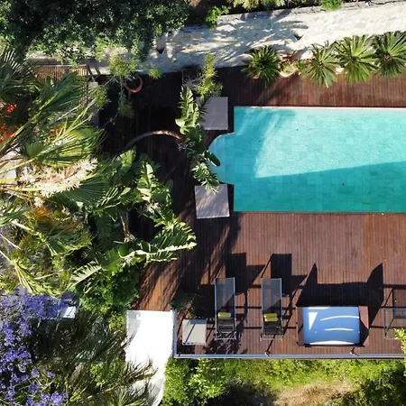 Fucsia Luxury Hotel *