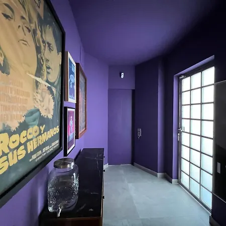 Fucsia Luxury Hotel Apartment *