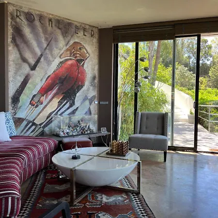 Apartment Fucsia Luxury Hotel *